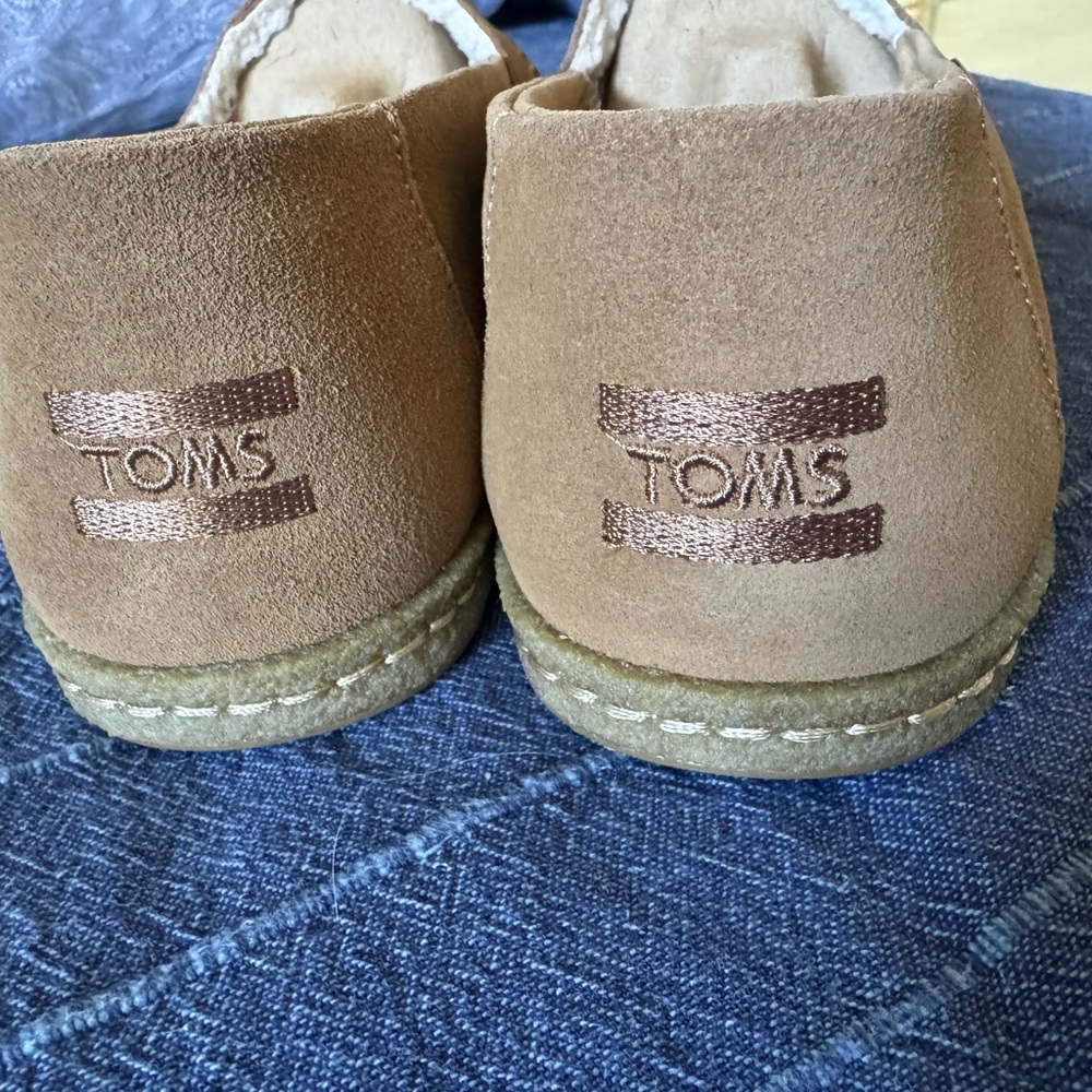TOMS Women's Brown Suede Loafers - Picture 6 of 11